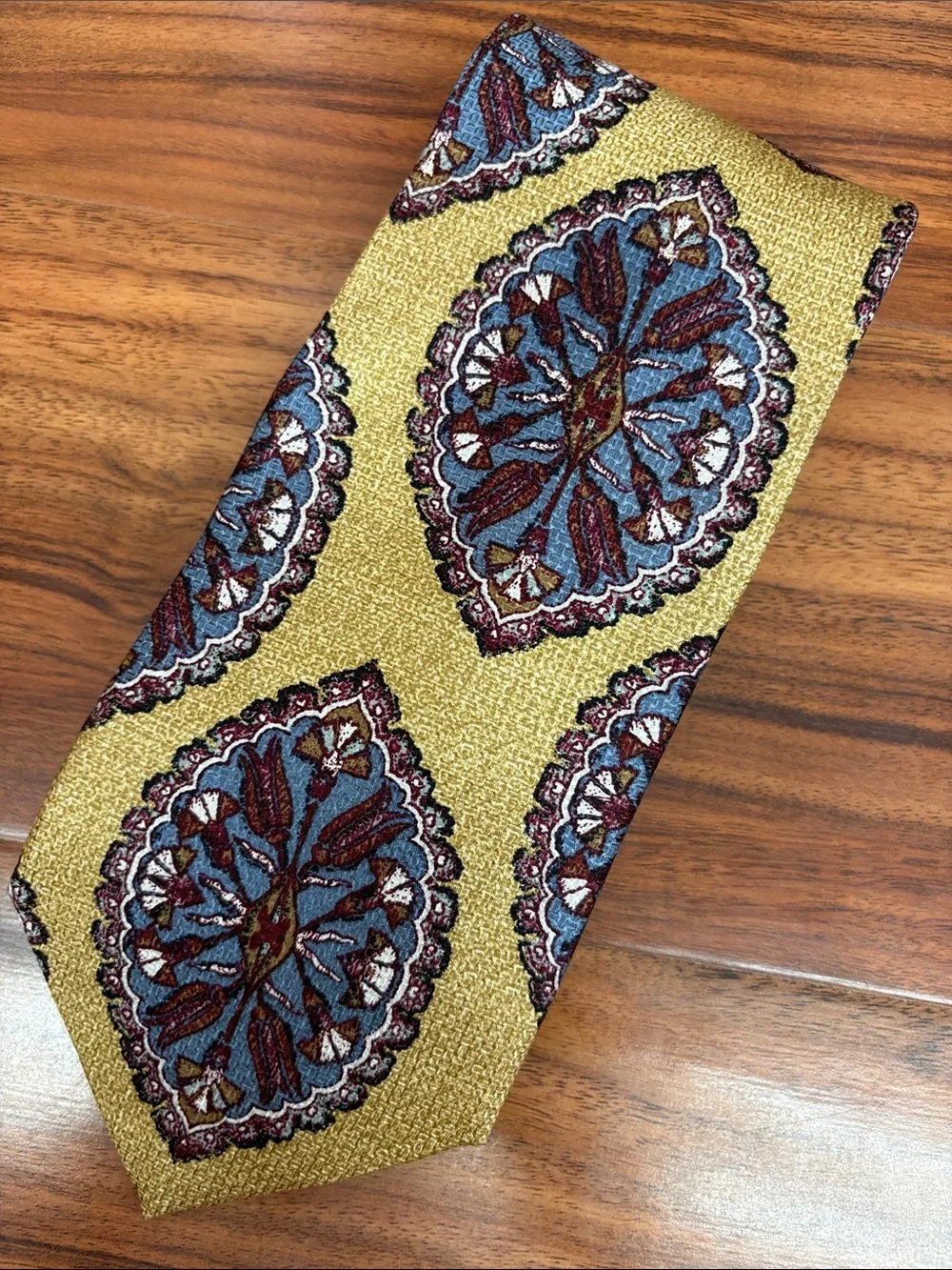 Tom James‎ Neck Tie Silk